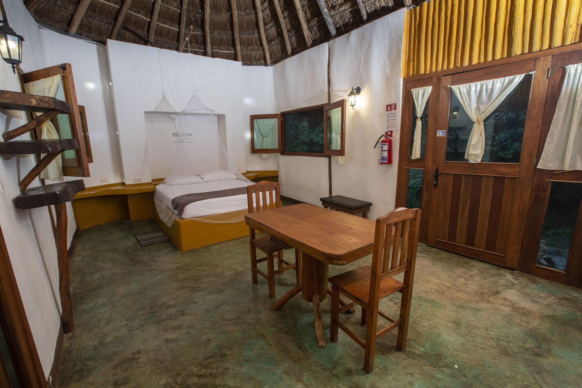 Jolie Jungle Eco Hotel (Adults Only) Leona Vicario Bagian luar foto