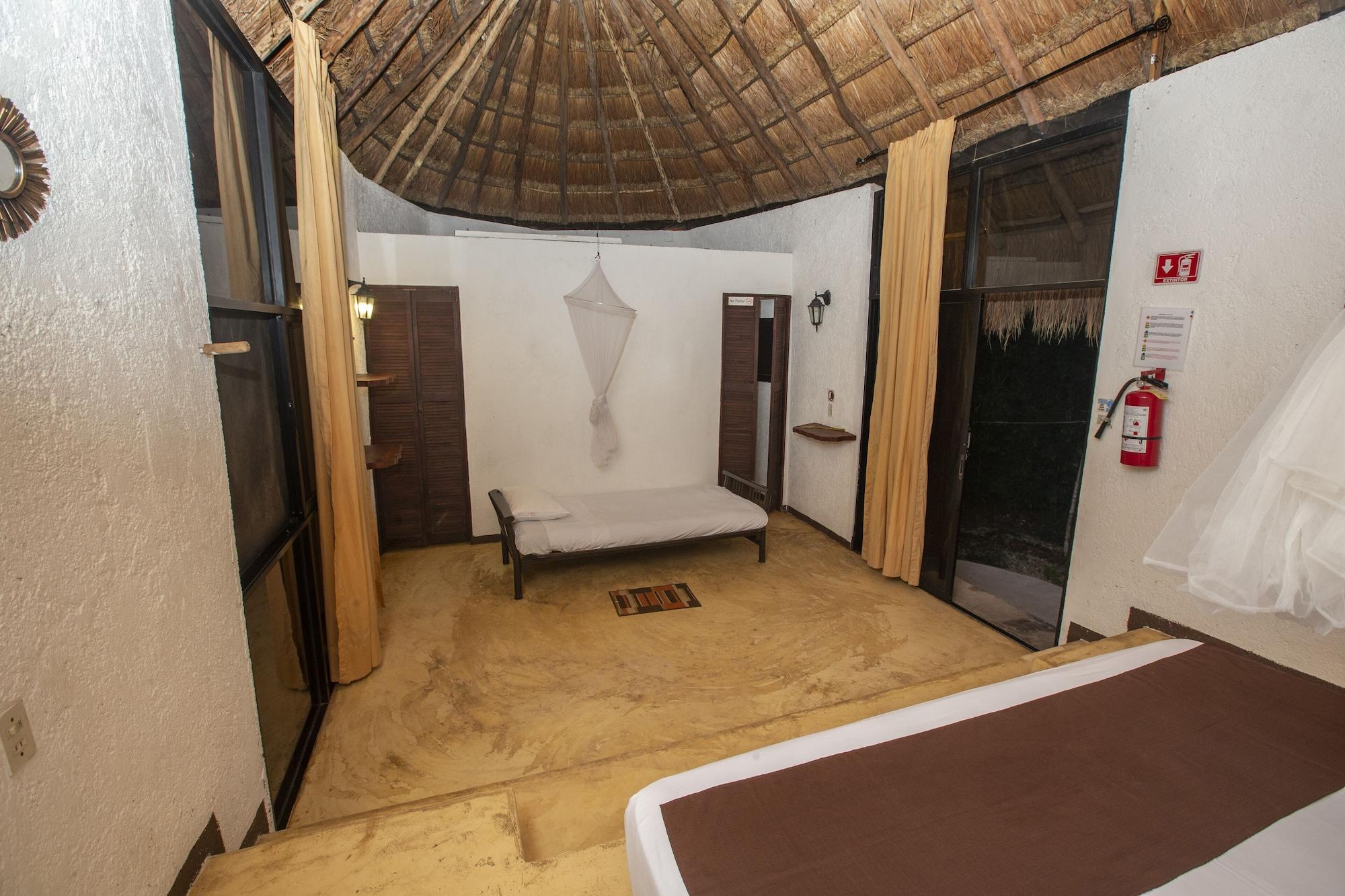 Jolie Jungle Eco Hotel (Adults Only) Leona Vicario Bagian luar foto