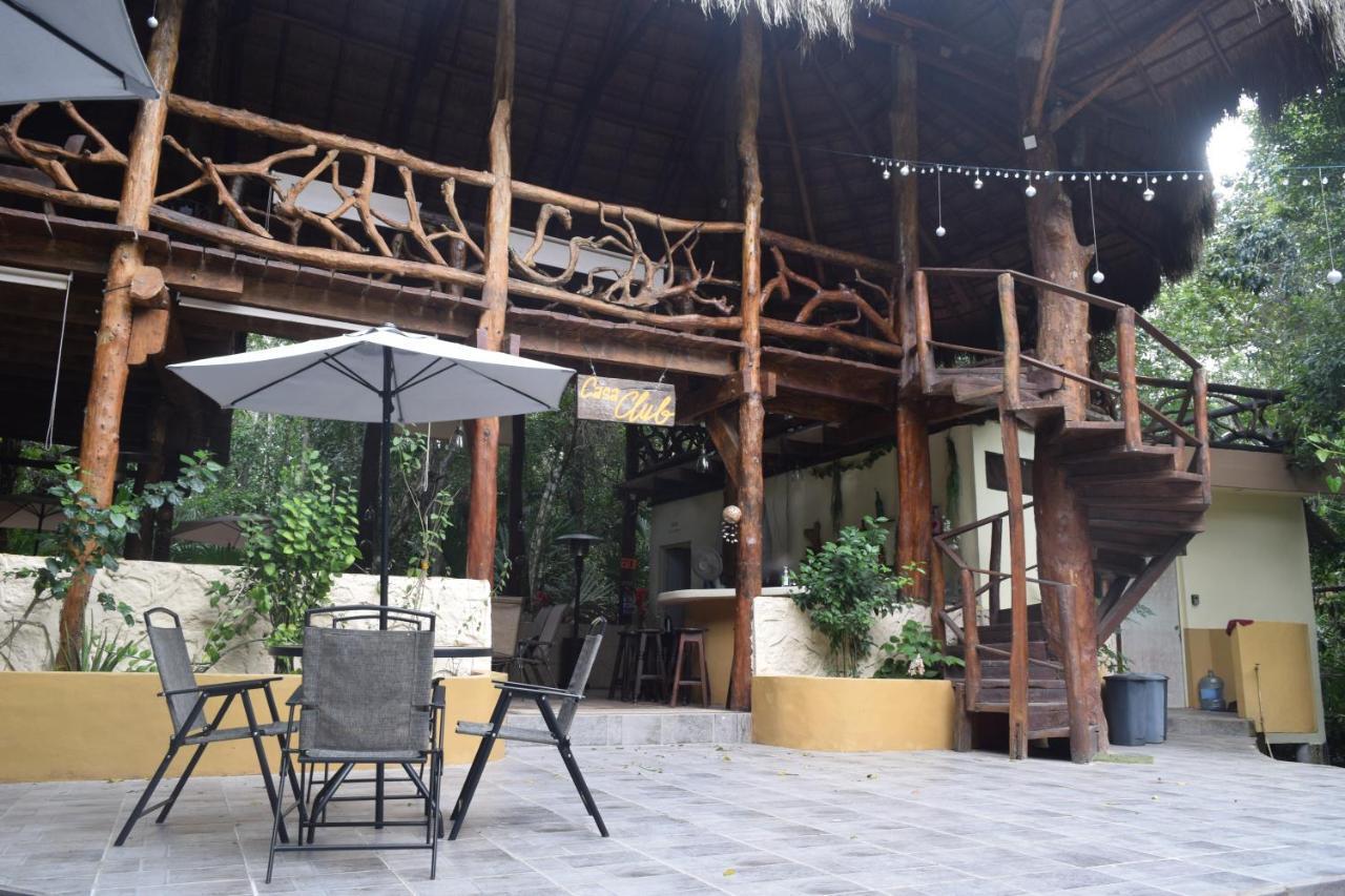 Jolie Jungle Eco Hotel (Adults Only) Leona Vicario Bagian luar foto