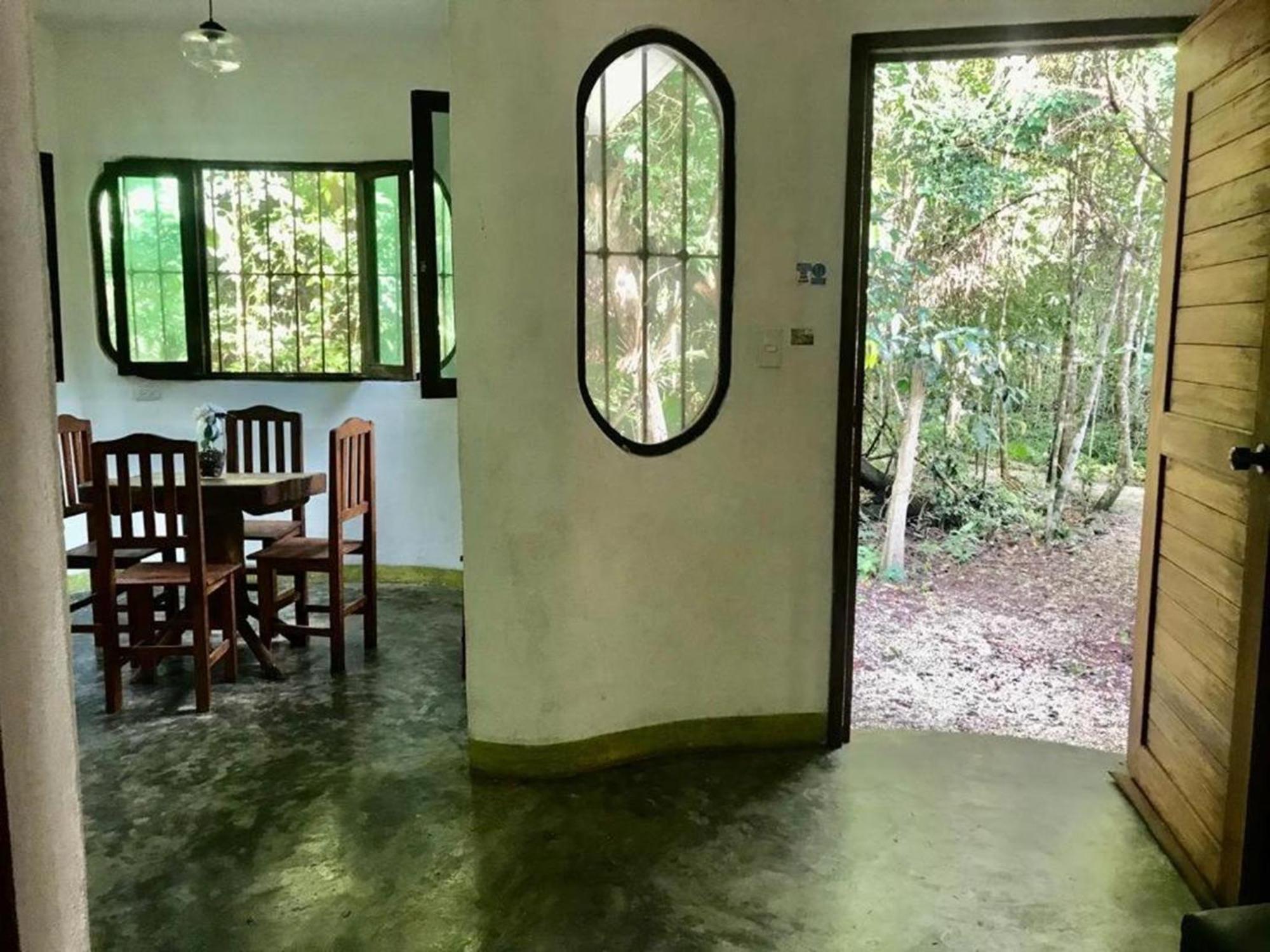 Jolie Jungle Eco Hotel (Adults Only) Leona Vicario Bagian luar foto