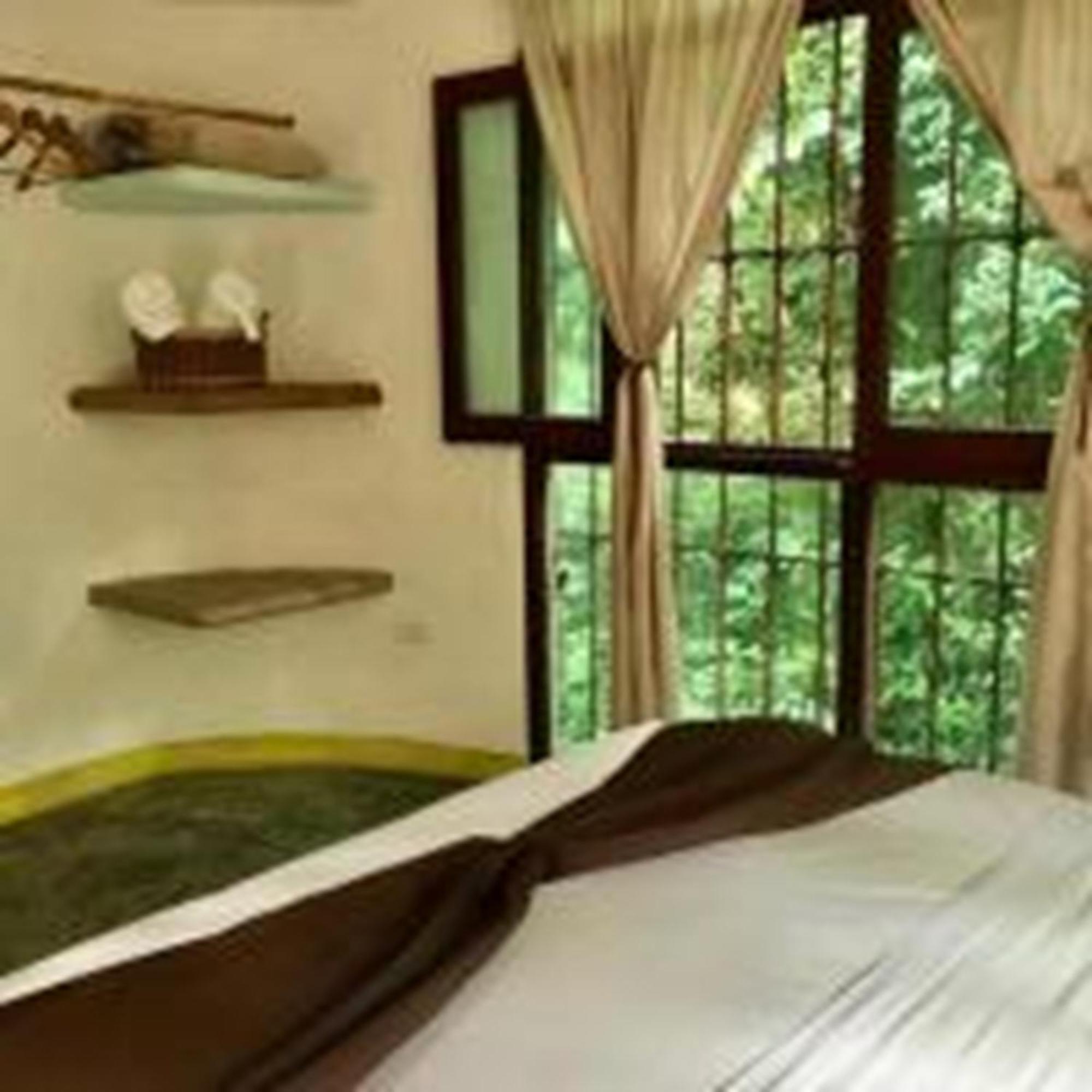 Jolie Jungle Eco Hotel (Adults Only) Leona Vicario Bagian luar foto